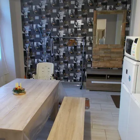 Apartment Center *
